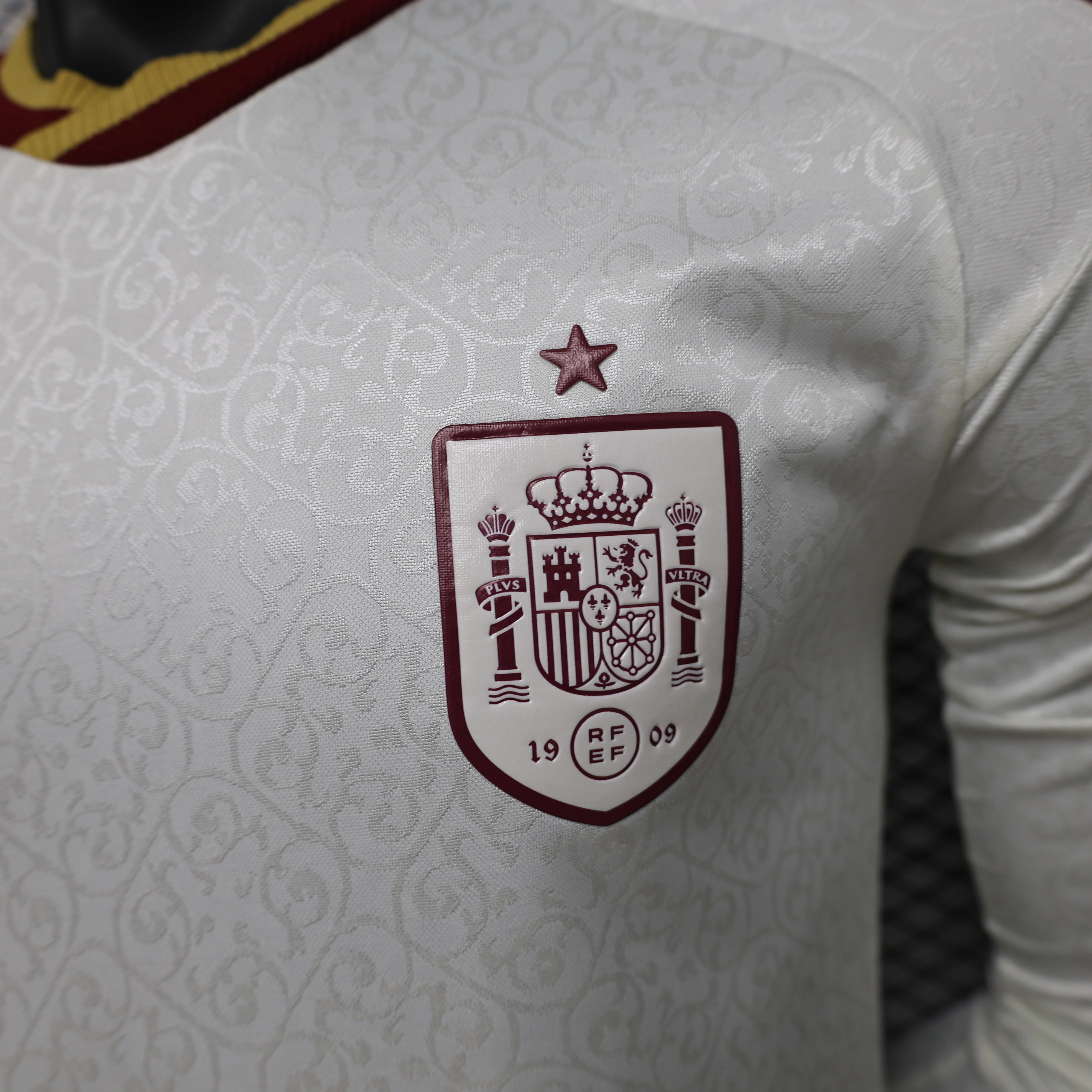 Spain 2026 World Cup Away Long-Sleeve Jersey (Player Version)