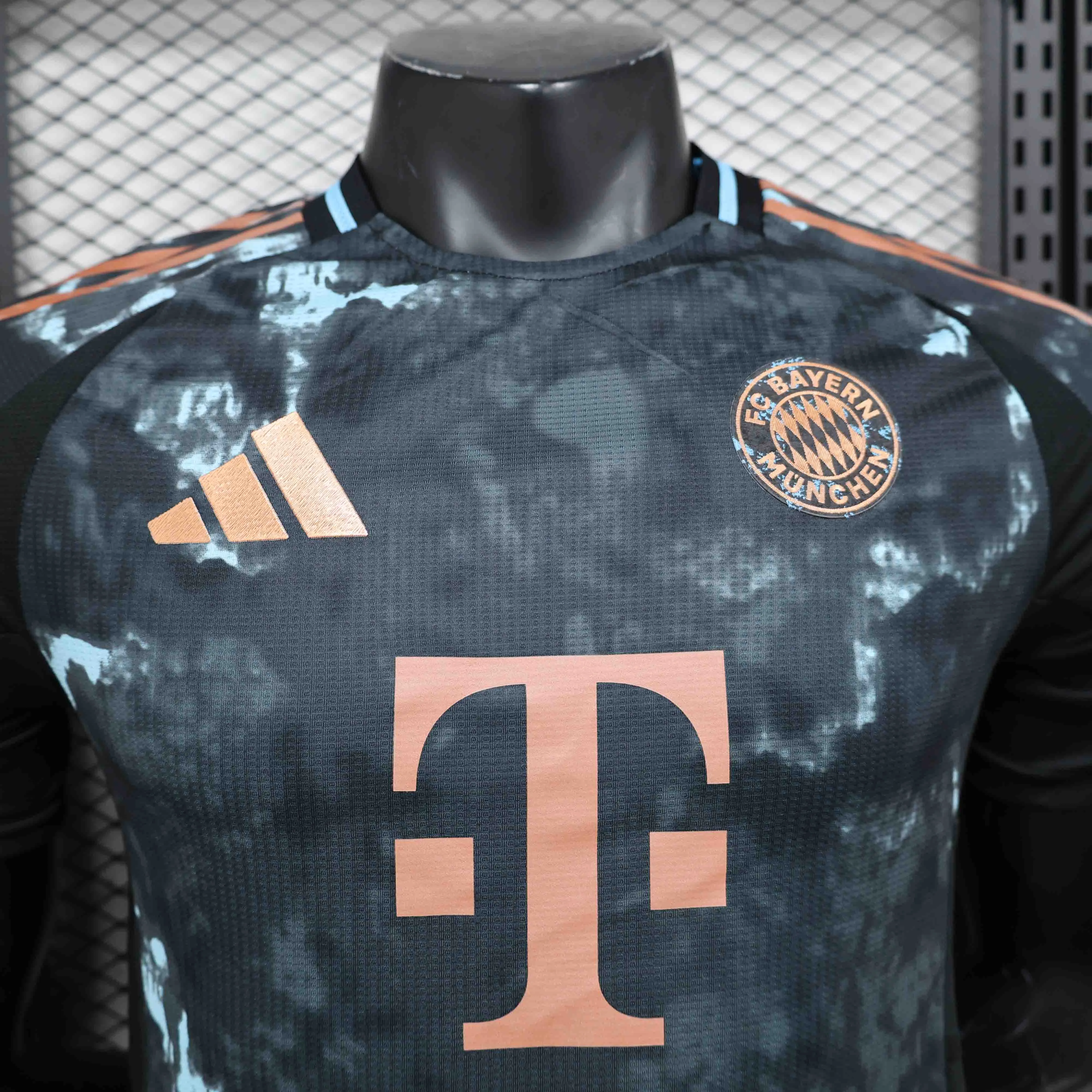 24-25 Bayern Munich Away Player Version Football Jersey