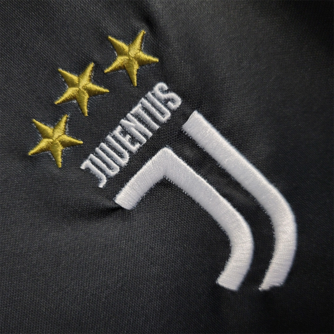 2019-20 Juventus Home Retro Soccer Jersey  Ronaldo #7