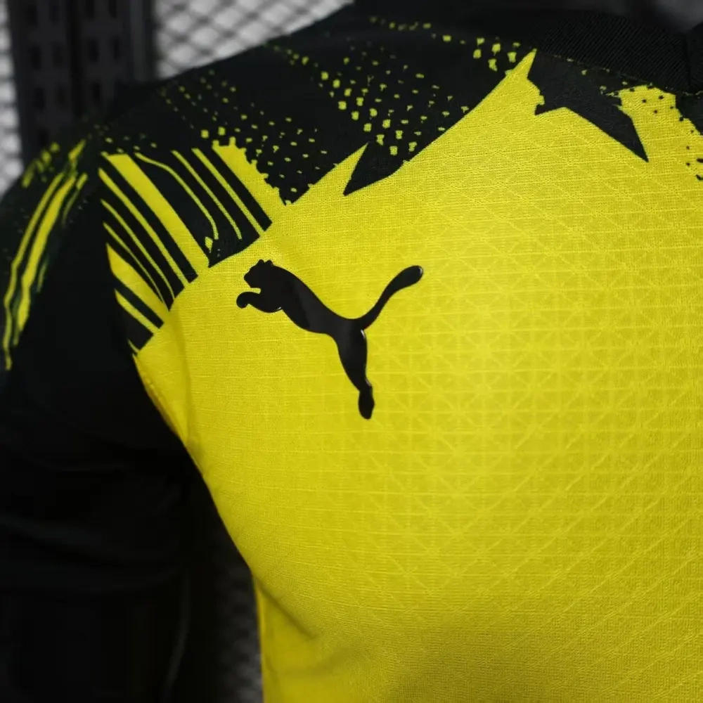Borussia Dortmund Yellow Home football jersey 2025-26 Player Version