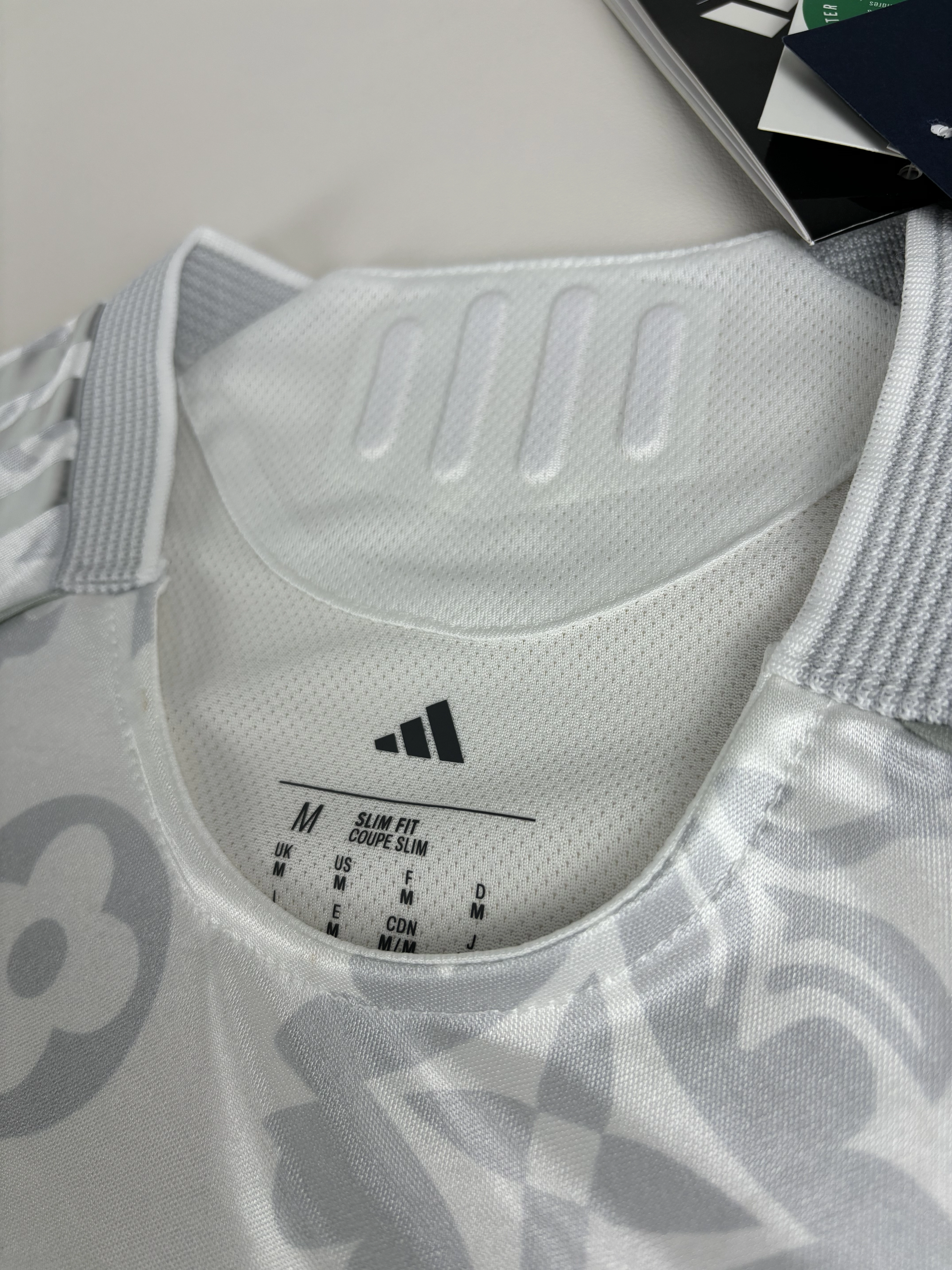 Real Madrid LVGalaxy Lights Joint Special Edition Jersey 25-26 Player edition