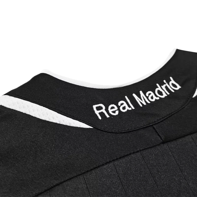 2006/07 Real Madrid Retro Away Jersey