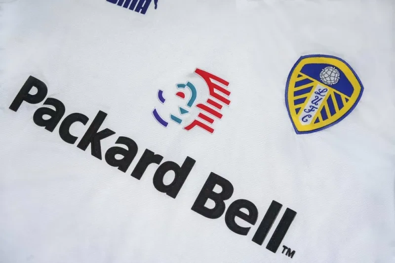Leeds United Retro Home Jersey 1998/99
