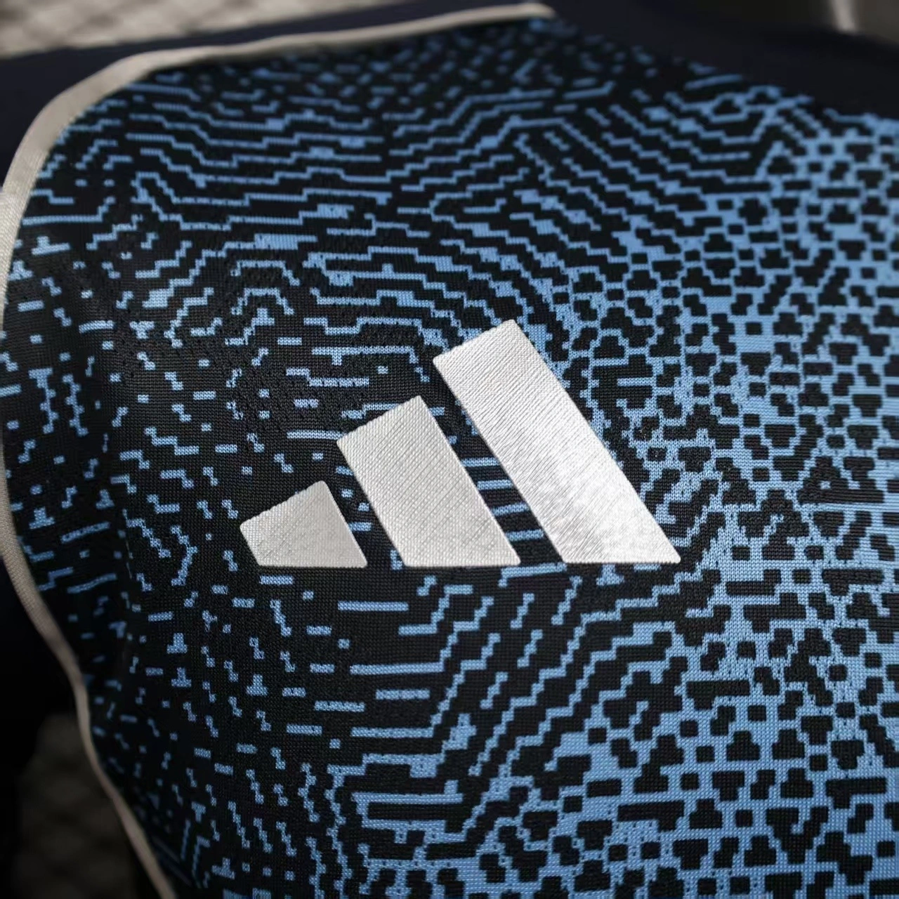 Al Nasser's second away football jersey 2025-26 Player edition