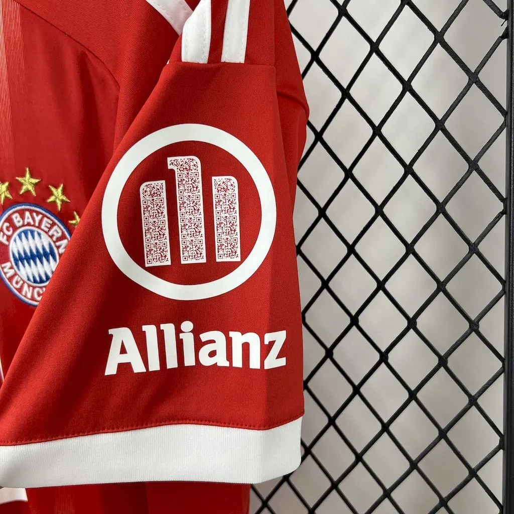 Bayern Munich Long Sleeve Home Football Shirt 2025-26-Fan version