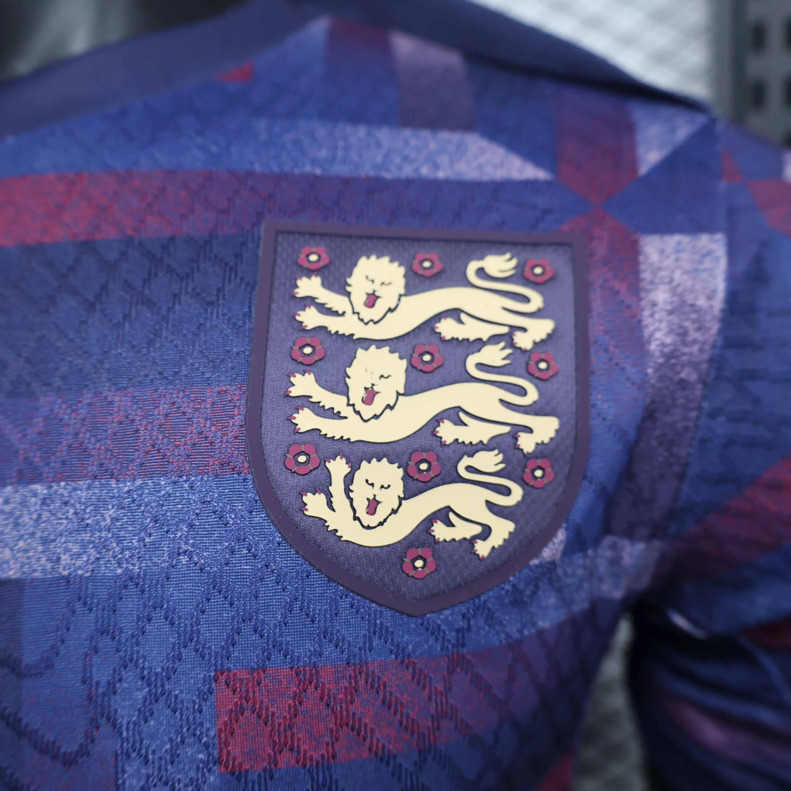 24-25 England players special edition training football shirt