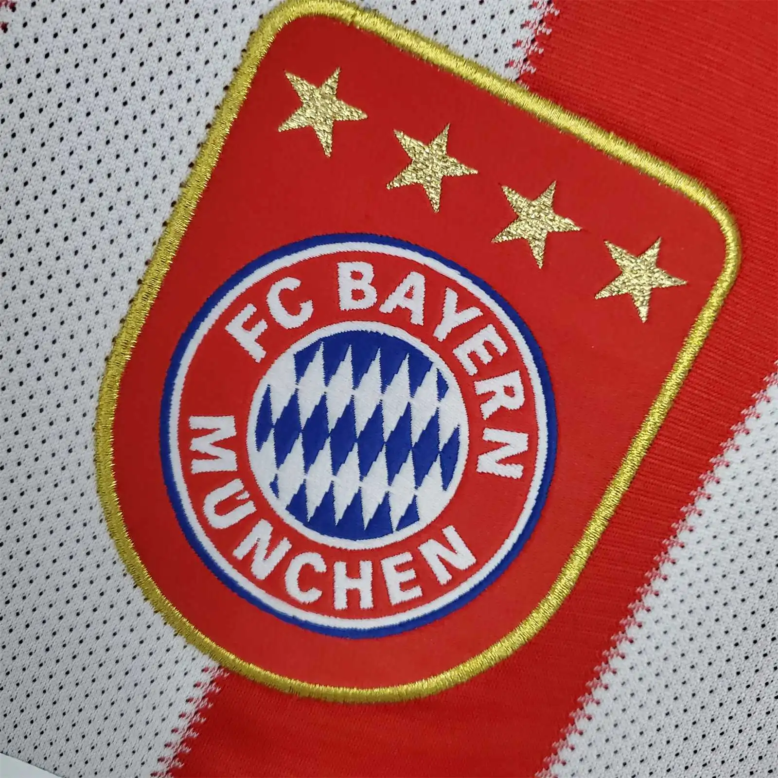 10-11 Bayern Munich Home Retro Football jersey Fan version