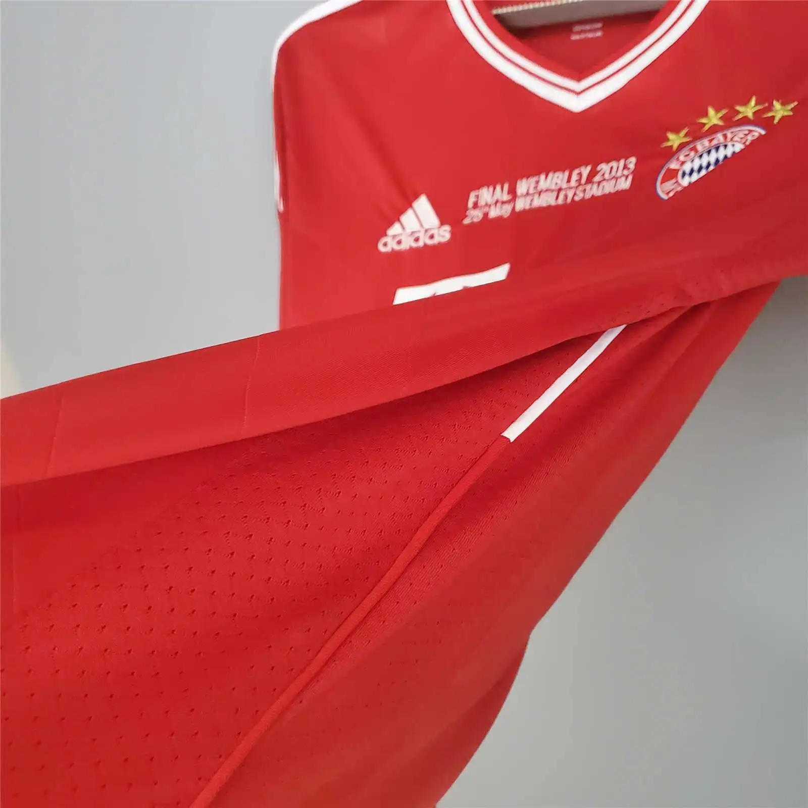 13-14 Bayern Munich Home Retro Football jersey Fan version