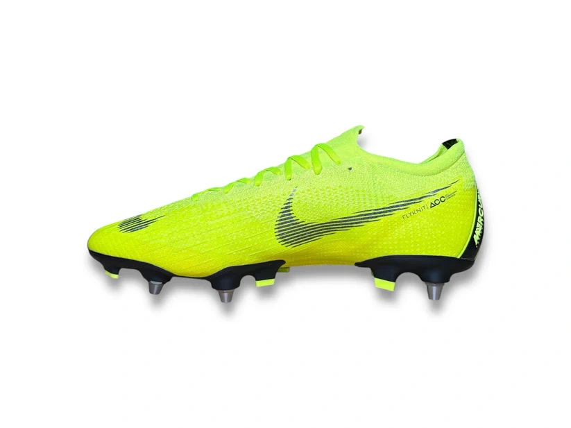 Mercurial Vapor 12 SG PRO Football Shoes