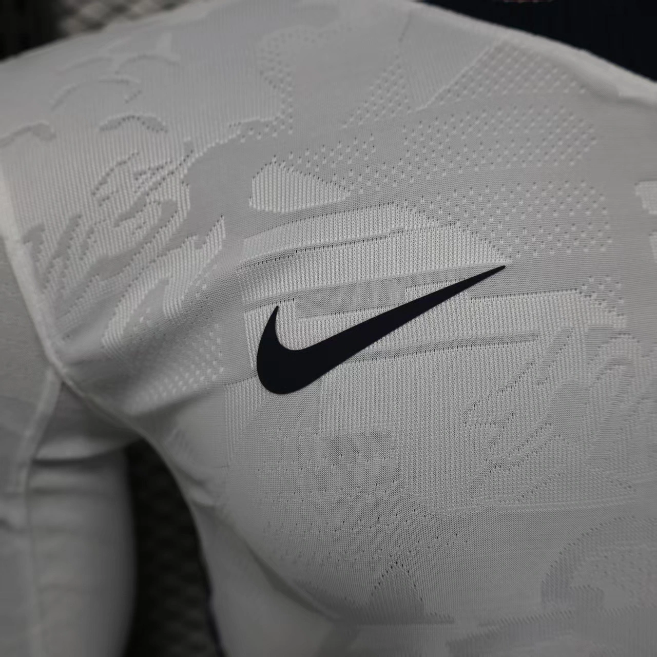 2026 England World Cup Home Long Sleeve Soccer jersey Player version