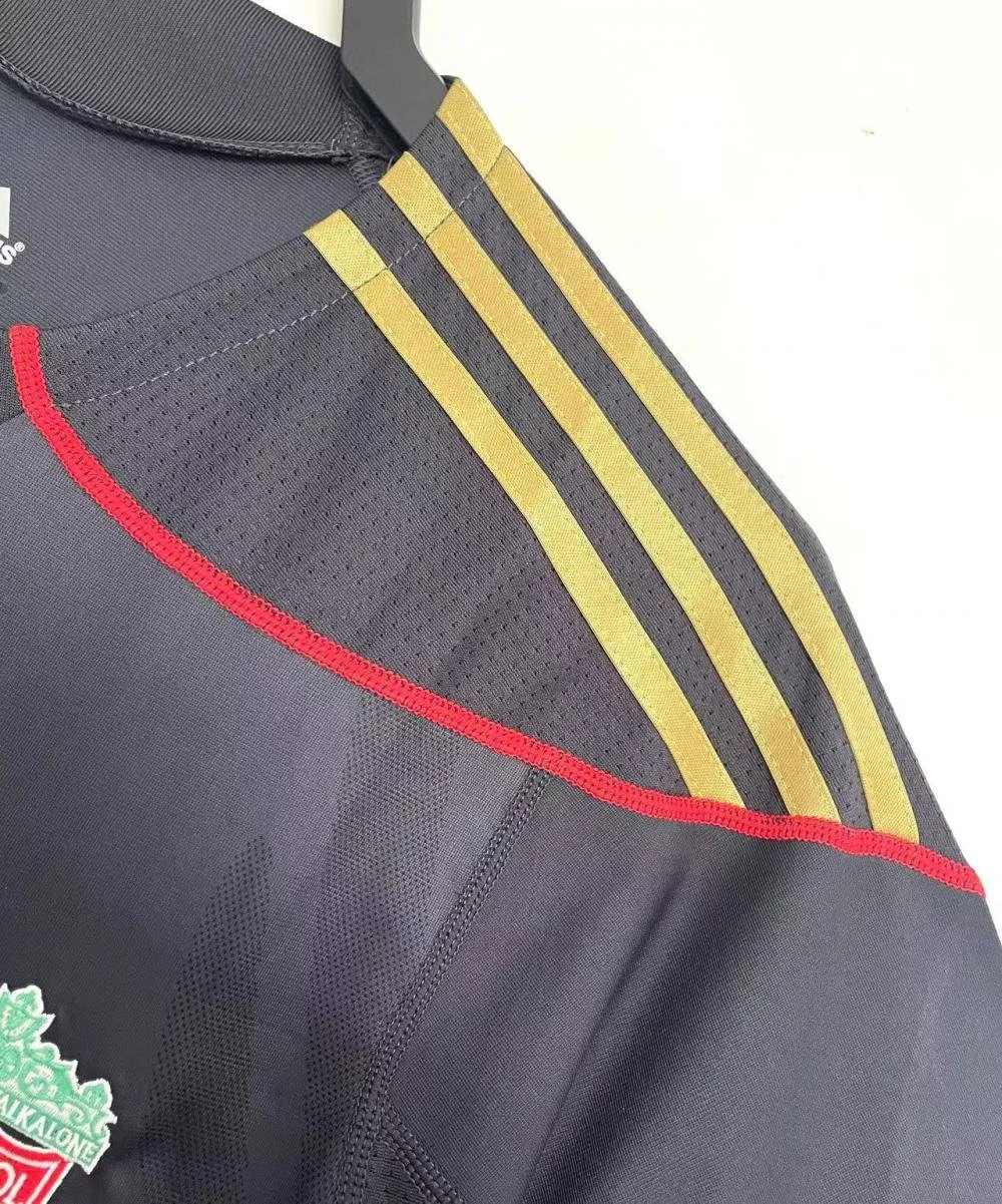 Retro Liverpool Away Football Jersey 2009/2010