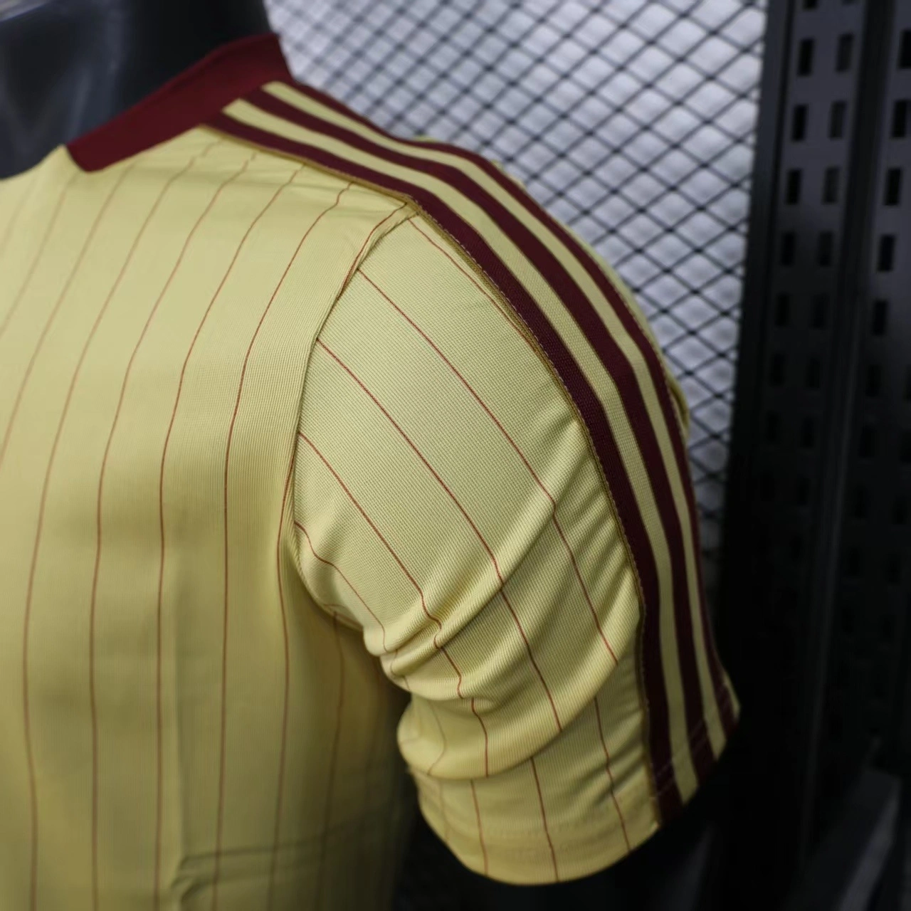 2025-26 Arsenal specia Edition soccer jersey Player Edition